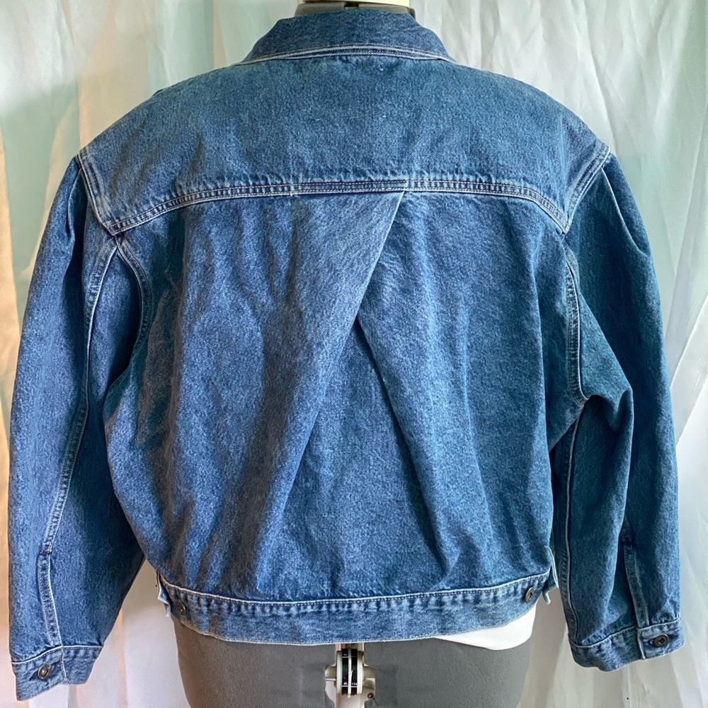 Levi’s NWT Sunday Trucker Jean Jacket - Picture 2 of 6